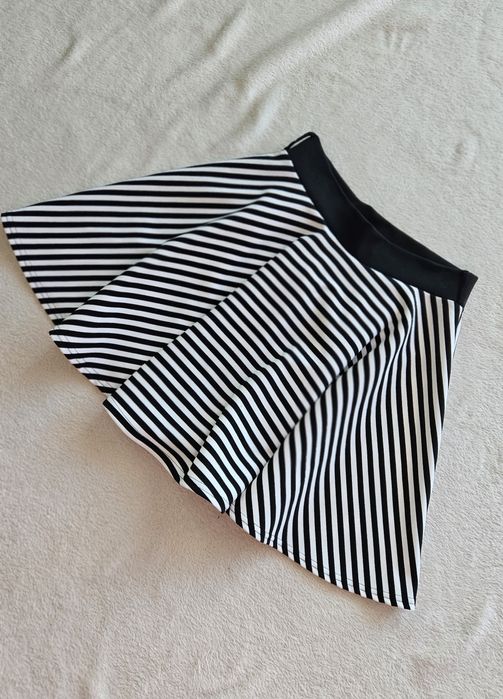 Ribbon rozkloszowana spódniczka w paski s 36