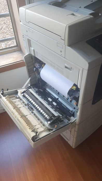 Impressora multifunções Xerox WorkCentre 7225