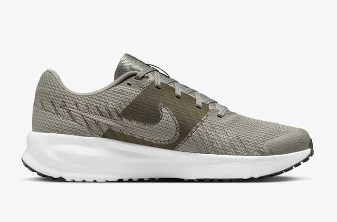 Кроссовки NIKE RUN DEFY HM9594-300 Nike