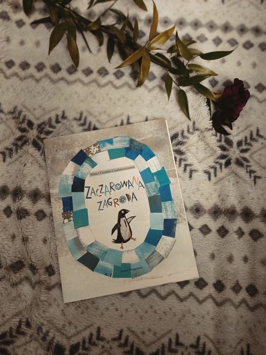 Książka "Zaczarowana zagroda"
