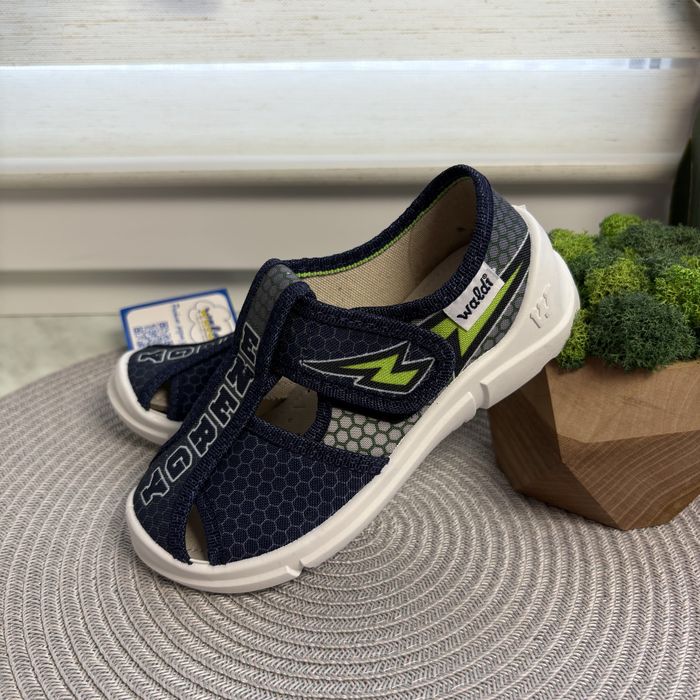 Тапочки дитячі Waldi для хлопчика в садок,валді,27,28,29