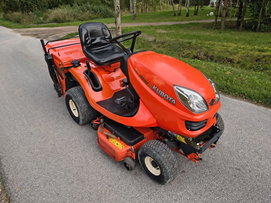 Kosiarka traktorek Kubota GR 1600II sprowadzona pług  odśnieżarka