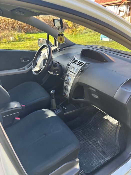 Toyota yaris 1.3
