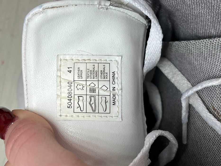 Hugo Boss, шкіряні кросівки, модель сатурн