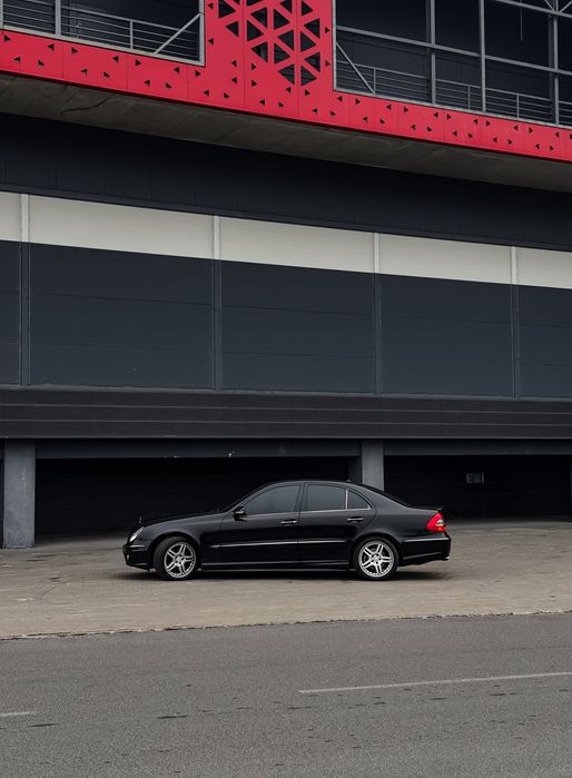 Продам Mercedes-Benz e320