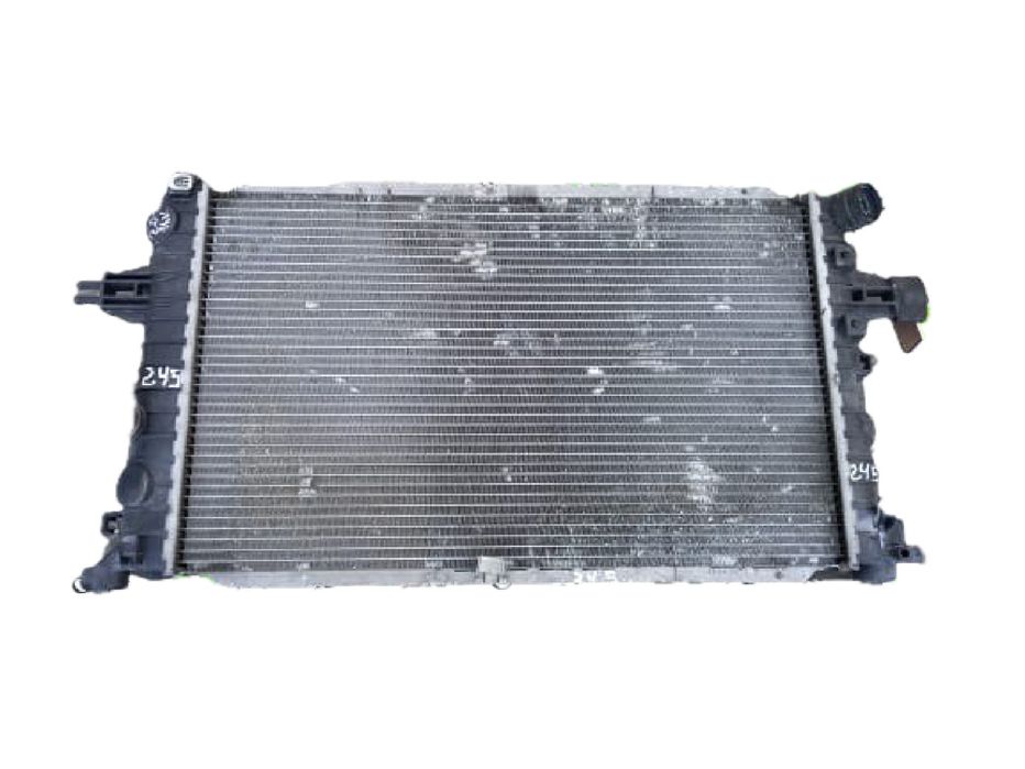 Radiador de água OPEL Astra H GTC (L08)