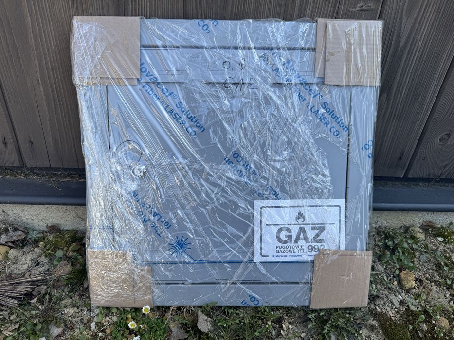 Drzwiczki gazowe 40x40