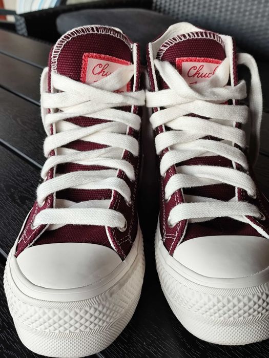 Converse Chuck Taylor All Star 37.5 na platformie