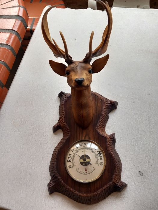 Plastic Deer64751972358531125