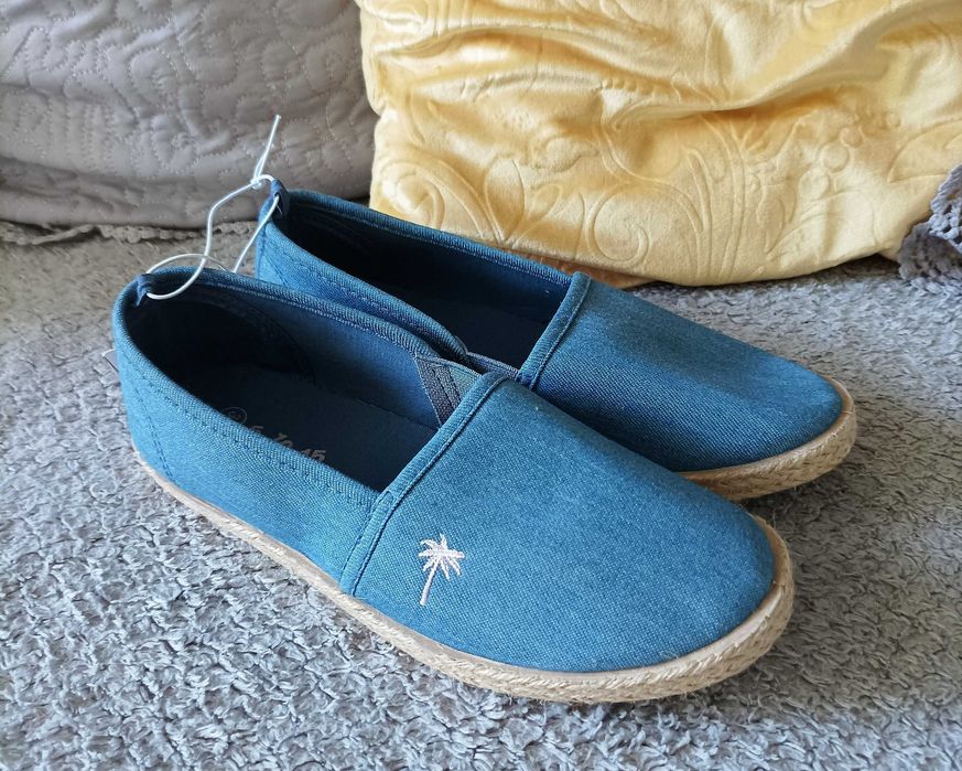Espadryle dla dziewczynki NOWE r.33