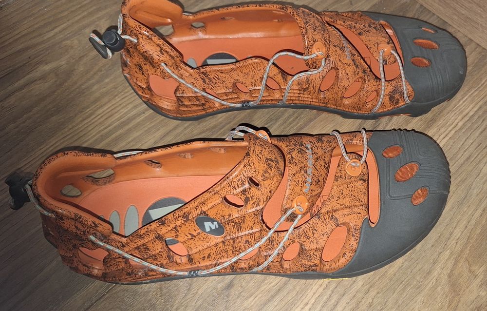 MERRELL nowe buty na plaże