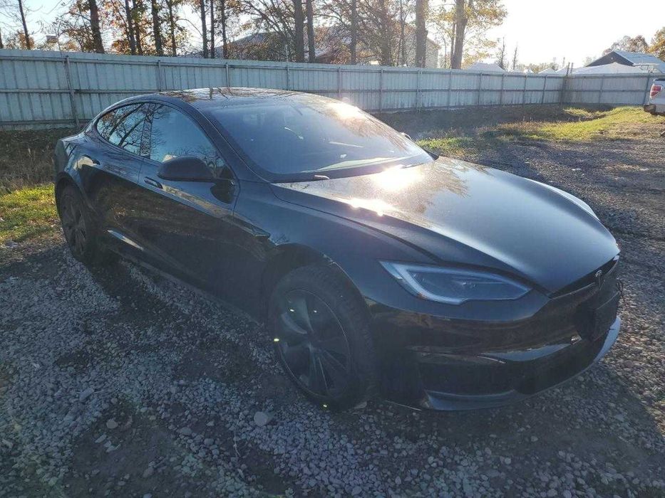 Tesla Model S 2022