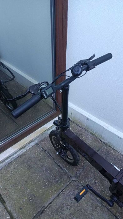 Bicicleta elétrica Pioneer boa para crise energética