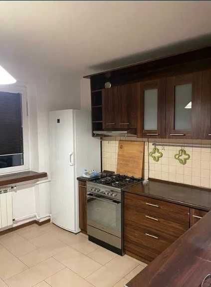 Новий хостел 5хв метро "Васильківська"