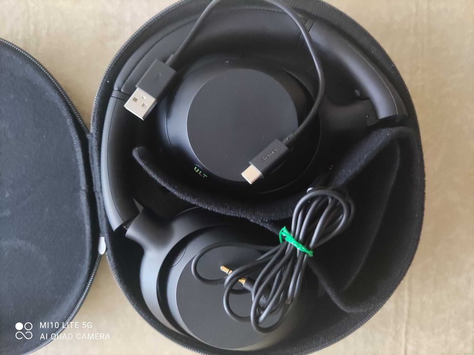 Auscultadores Sony WH-ULT900N Noise Cancelling - quase sem uso