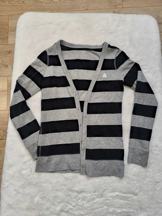 Sweter damski w paski Nike