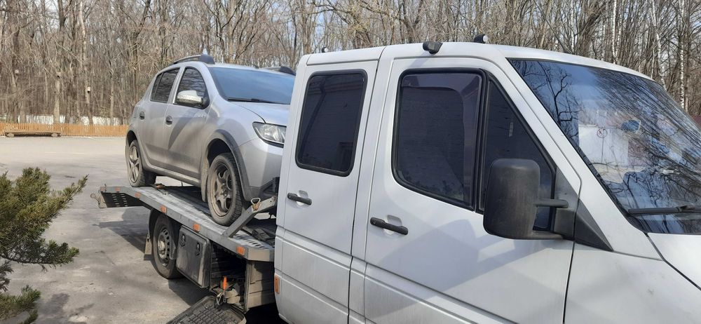 Перевезення автомобілів! Тракторів! На Евакуаторі!!!