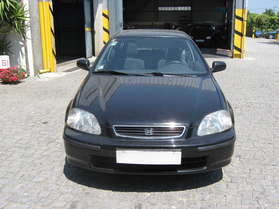 Honda Civic 1.4i  3 portas C/ AC