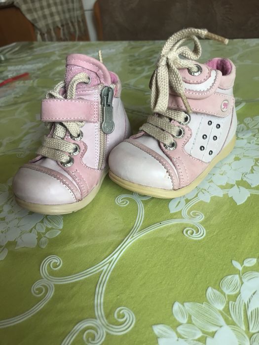 Ботиночки кожа 18р