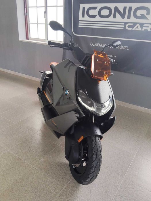 BMW CE04 2022 IVA Dedutível