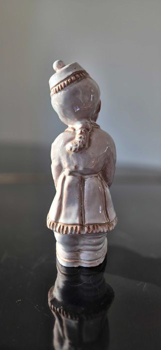 Rzeźba figura mnich budda,Chiny Azja orient terakota szkliwiona dekor