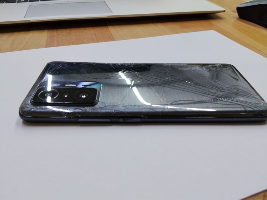 Ксиоми 11 т про 8/256 . СРОЧНО