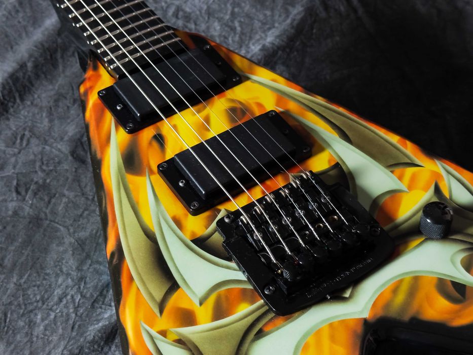 B.C. Rich Kerry King KKV Flying V Tribal Flames
