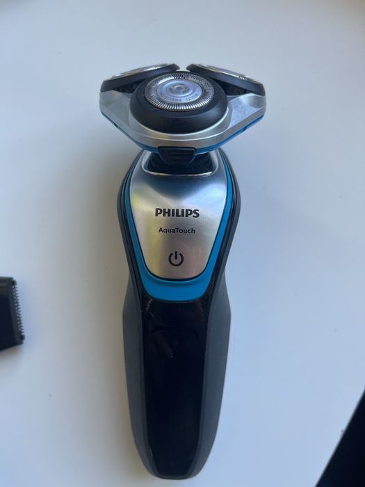 Maquina de Barbear Philips Aquatouch S5400