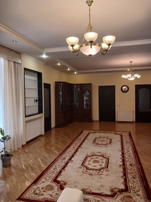 Продам будинок по вул. Теремнівській в м. Луцьк.