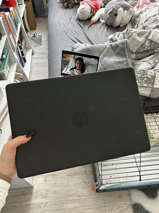 Laptop HP 15s-fq2032nw