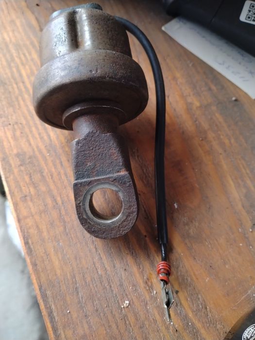 Датчик давления масла