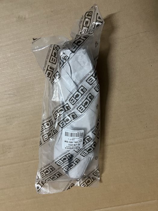 Przełącznik JAZDY PRZÓD/TYŁ Oryginał Nowy 3CX 4CX JCB 701/80298