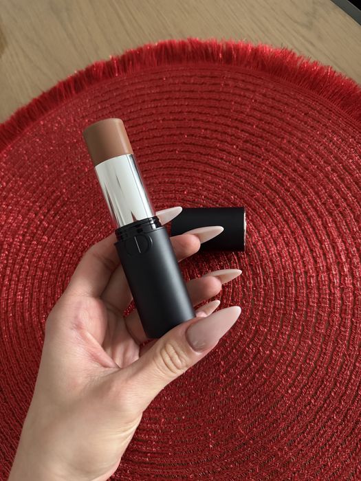 Контур-стик Dior