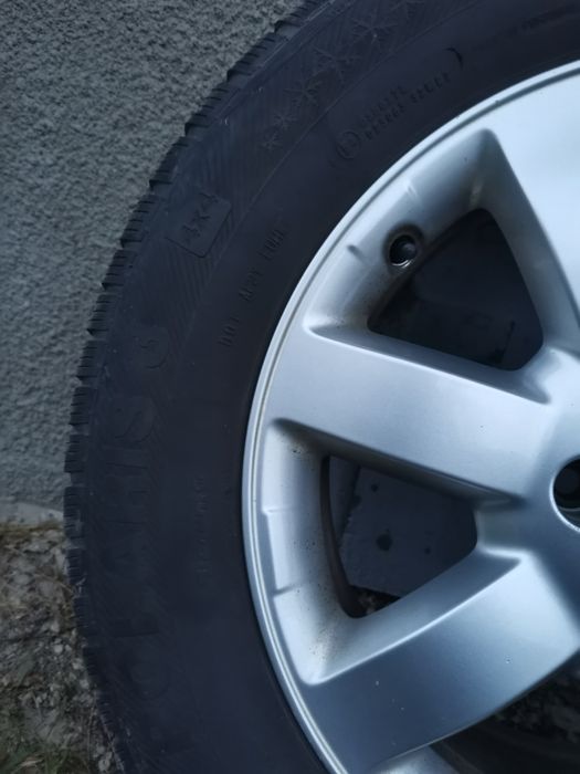 Колеса з резиною до honda crv в зборі