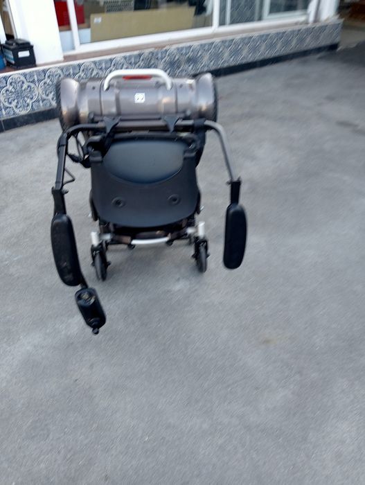 Cadeira /Scooter Elétrica Egiro