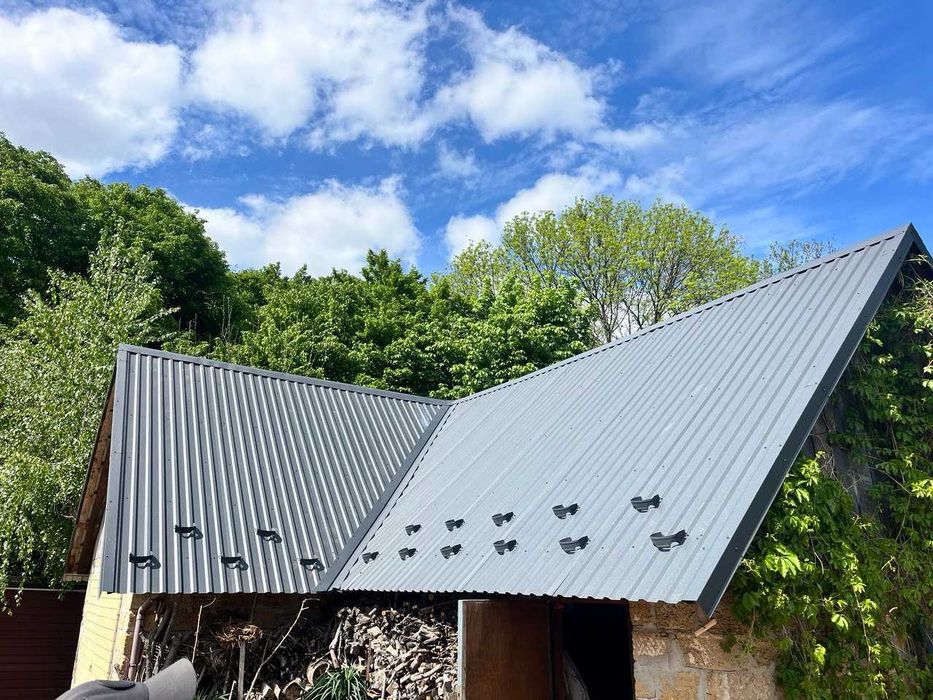 Ремонт дахів, перекриття, утеплення — швидко та якісно!