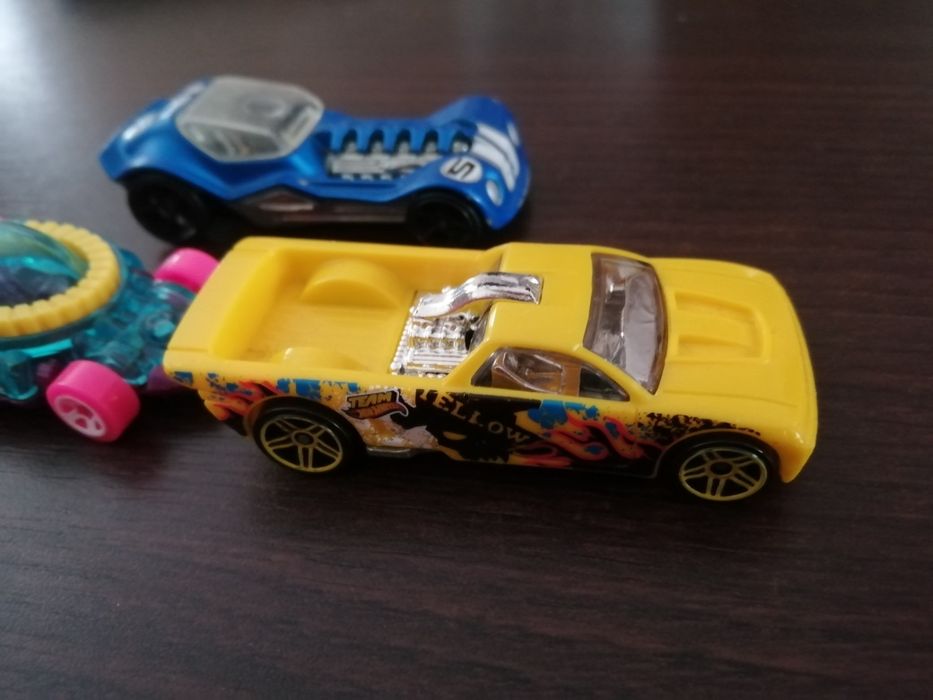Hot Wheels 3 sztuki