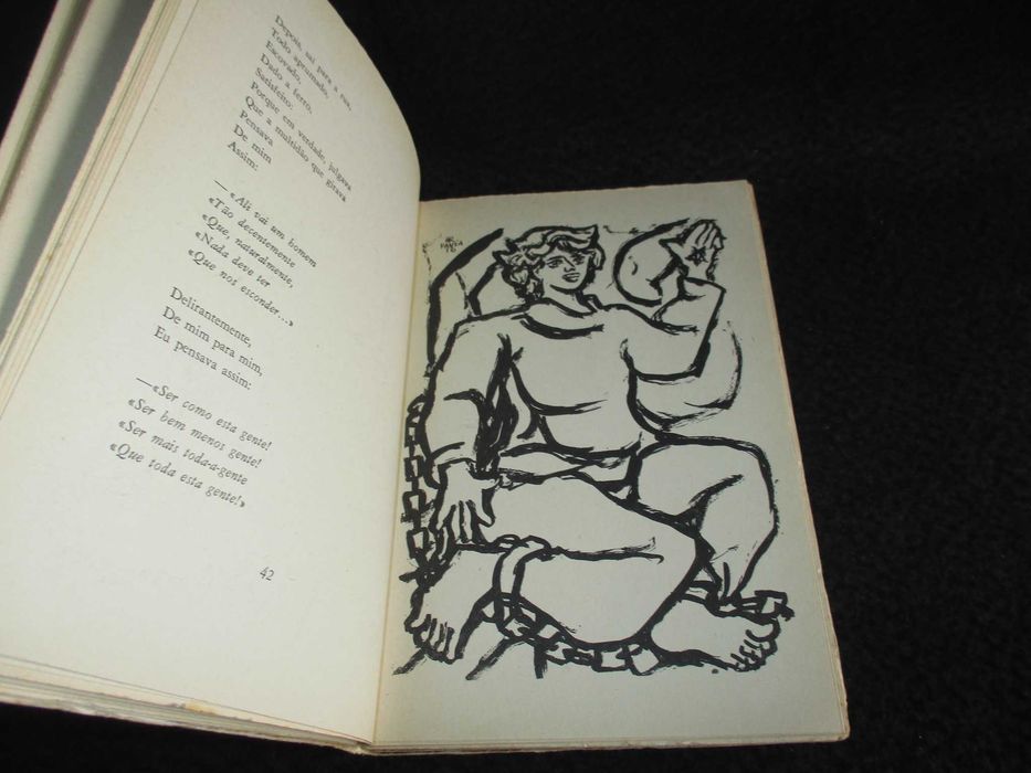 Livro As Encruzilhadas de Deus José Régio