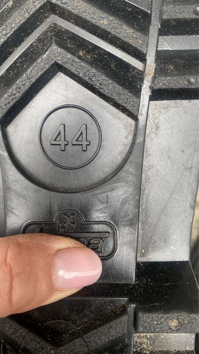 Сапоги резиновые 44 р