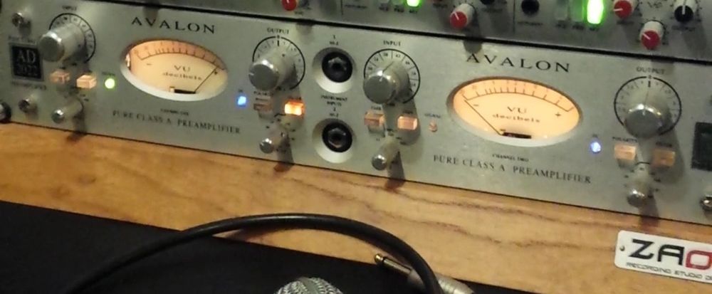 Pre Amplificador Avalon Ad2022