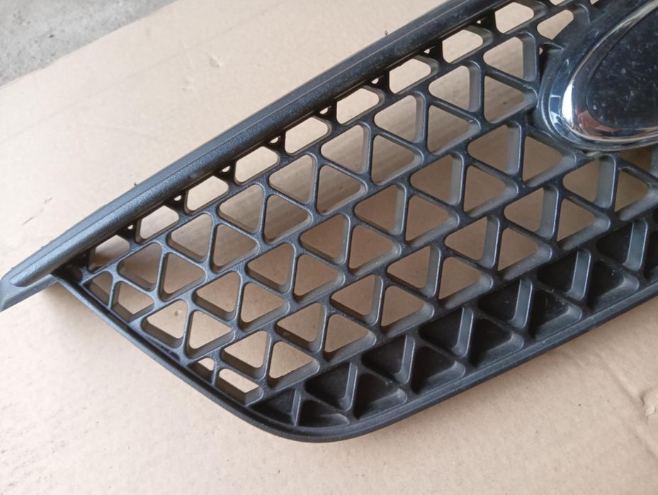 Grill ford focus mk2 st