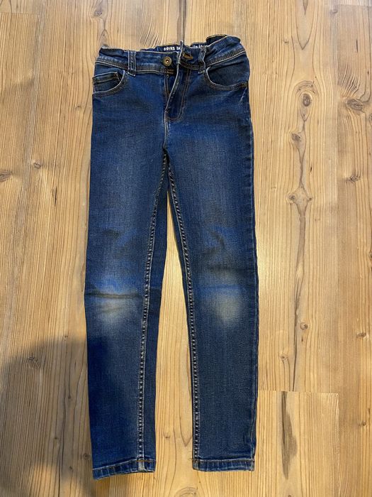 Spodnie jeansy 134