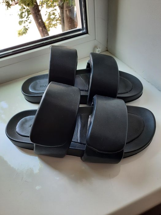 Продам шлёпанцы Jenny Fairy