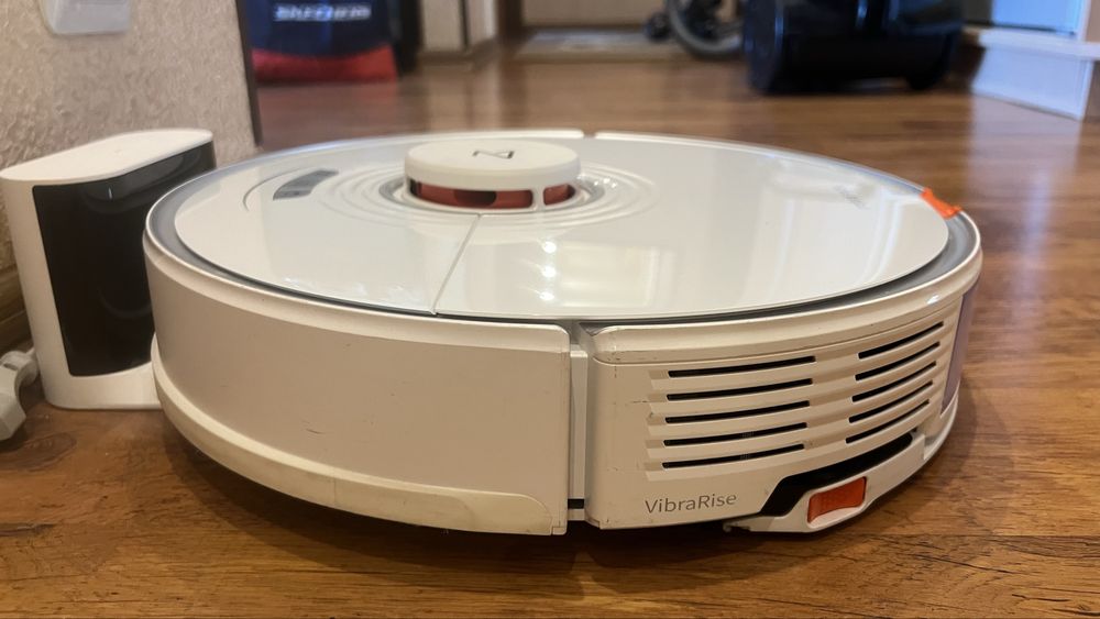 Робот-пилосос RoboRock Q8 Max Білий