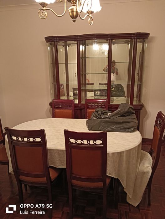 Mobília de Sala em Madeira Maciça