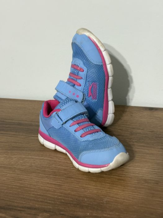 Niebiesko-różowe buty sportowe Slazenger
