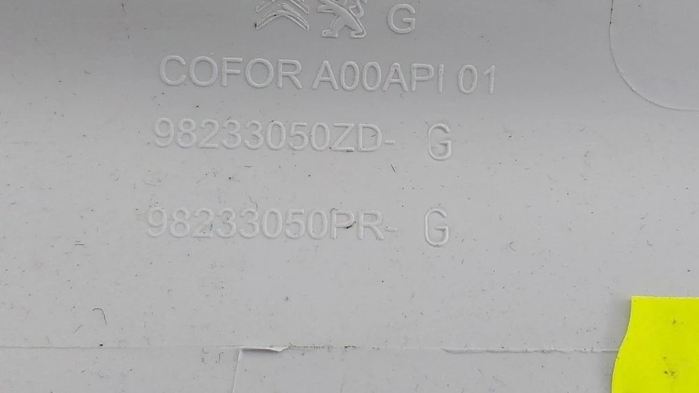 Forras de pilar A esquerdo PEUGEOT 208 II