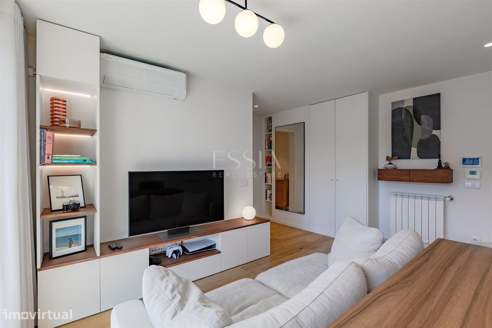 Apartamento T1 Como Novo no Antas Atrium - Totalmente Equipado