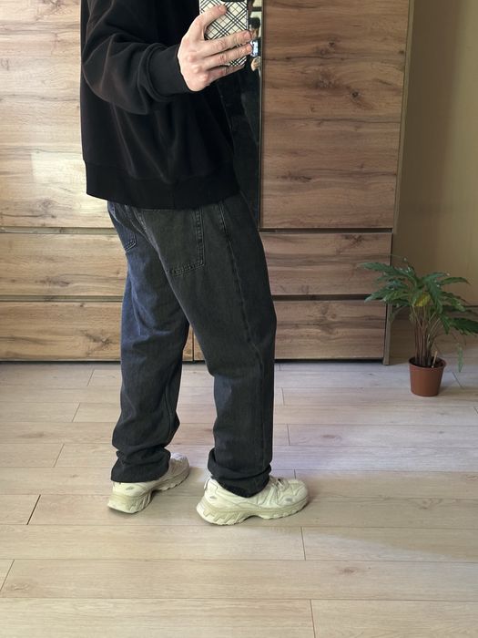 Базові чоловічі чорні джинси baggy в міру широкі washed L , Л варенки