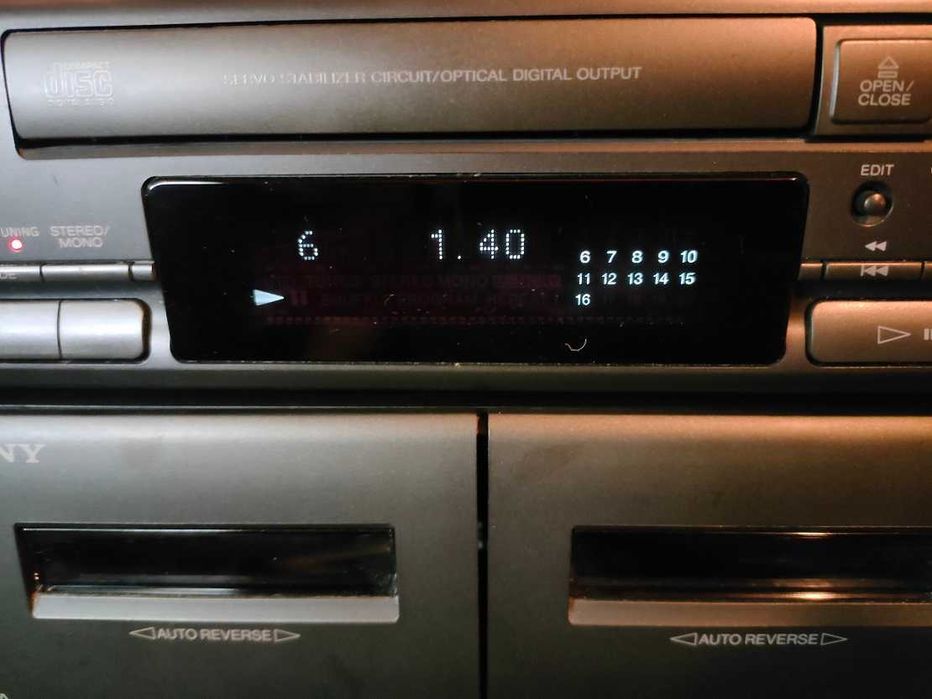 Mini wieża SONY MHC-3800 z kolumnami + pilot stan BDB